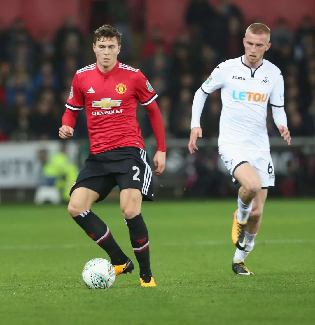 费尔南德斯 费尔南德斯